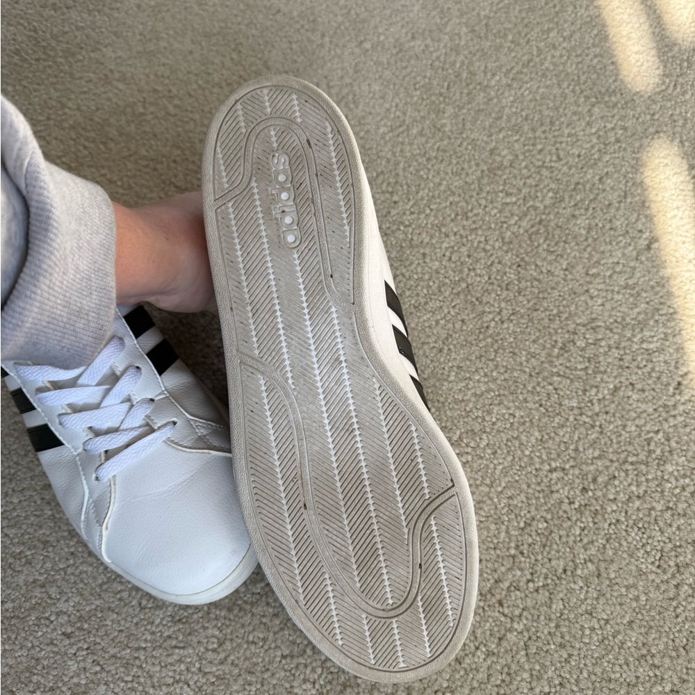 Shoes - Picture 5 of 5